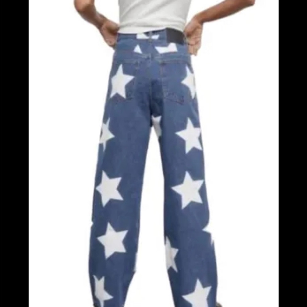 BDG Low-Rise Tapered Baggy Jean - Star Print - Picture 2 of 12